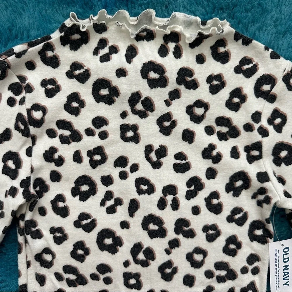 Old Navy Stylish Leopard Print Kids Top Size XS Girls